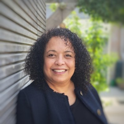 Corinne Laan headshot